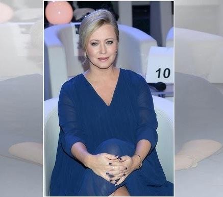 Alt: Kolaż zdjęć przedstawiający różnorodność ról Agnieszki Wagner, łączący elementy z jej występów w filmach historycznych, komediach romantycznych i serialach kryminalnych, symbolizujący jej wszechstronną karierę aktorską.